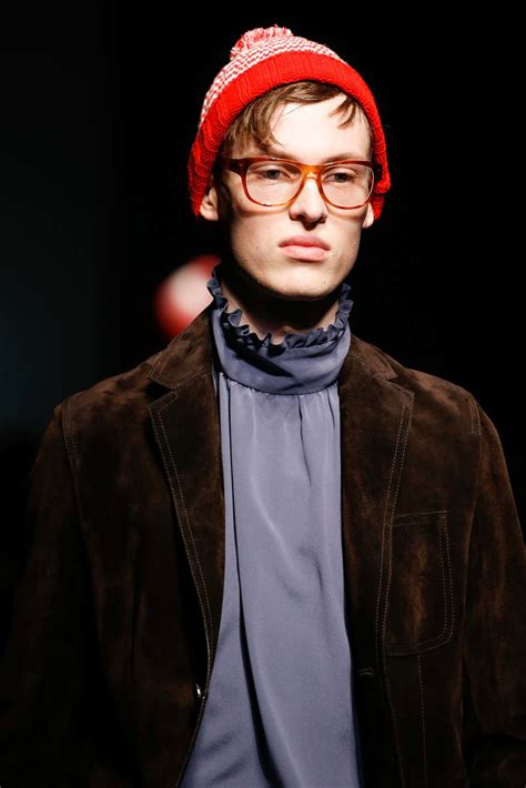 gucci fall 2015 menswear|Gucci: Fall 2015 Menswear .